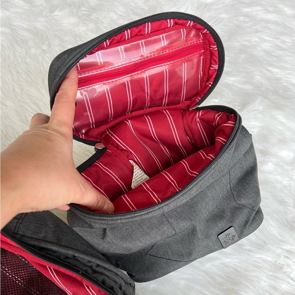 Jujube Be Right Back Diaper bag in Chrome - No Longer Sold - Picture 8 of 14